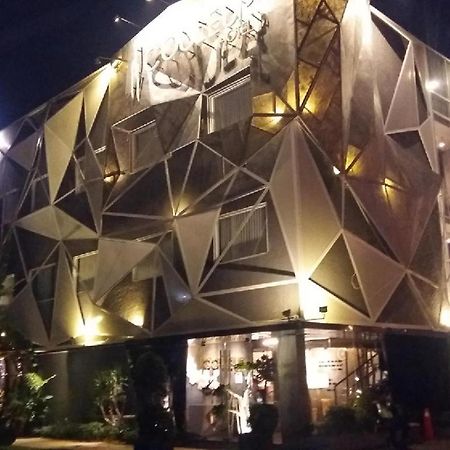 珍加冷寇劳尔酒店 雅加达 外观 照片