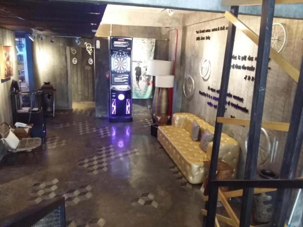 珍加冷寇劳尔酒店 雅加达 外观 照片